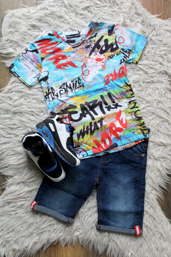 Broekje Boys Lee Cooper donker blauw kort, Sneakers Zwart Wit Blauw, Shirtje Smiley graffiti