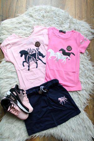 Setje horsegirl roze, shirtje paarden roze, sneakers pinkwow roze zwart
