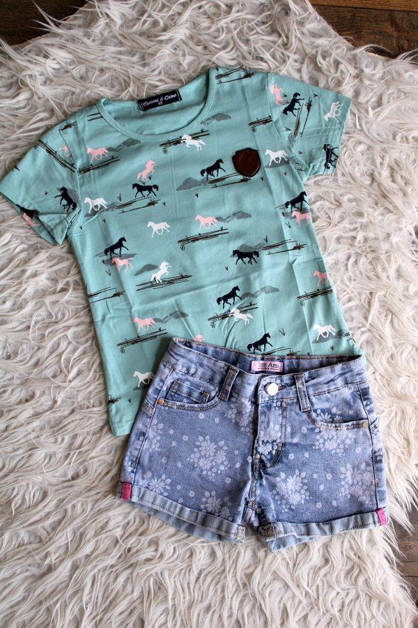 Shirtje Paarden groen, broekje flowers denim