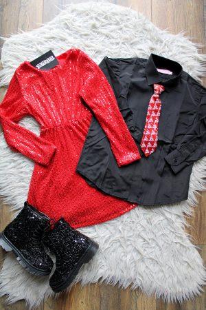 Boots Paillety Glitter zwart, jurkje great glamour rood, blouse zwart, stropdas pailletten rood wit