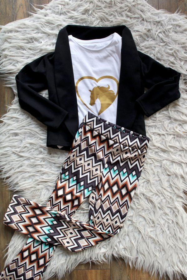 Broekje Flair Zigzag zwart, blazer dark zwart, shirtje t-shirt lovehorse gold wit